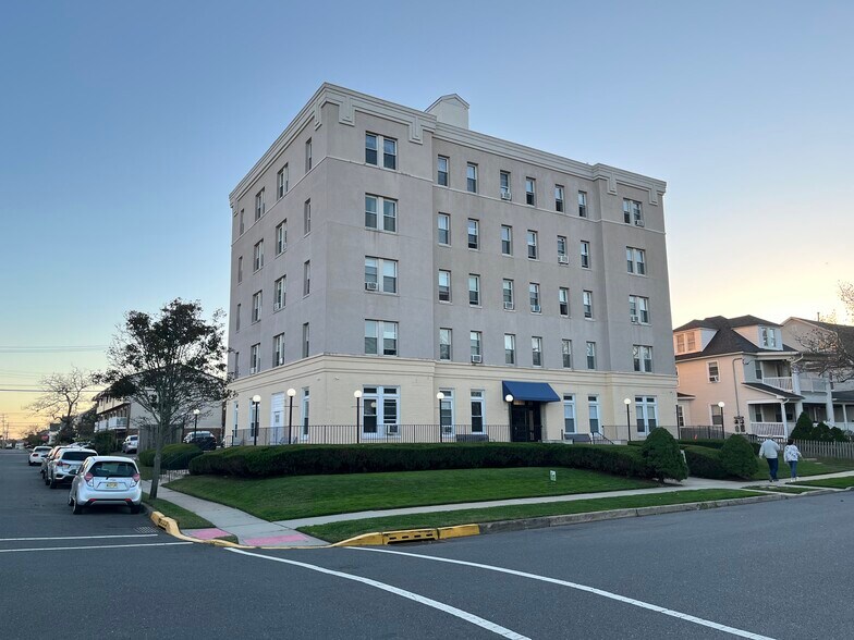 201 Lareine Ave 201 Lareine Ave Bradley Beach NJ 07720 Apartment Finder