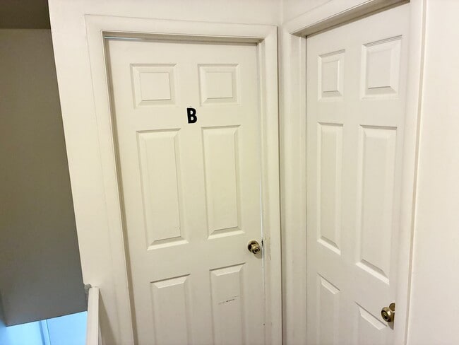 Building Photo - 1850 N 840 W