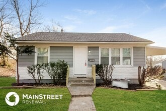 Building Photo - 721 N Sunset Dr