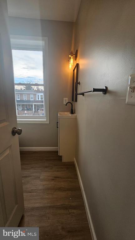 Building Photo - 3034 Arunah Ave