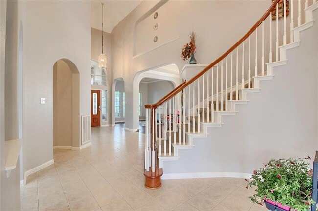 Primary Photo - 3003 Cashell Wood Dr