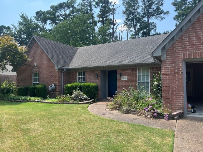 Building Photo - 3835 Melanie June Dr