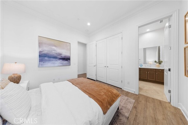 Building Photo - 111 Great Oak