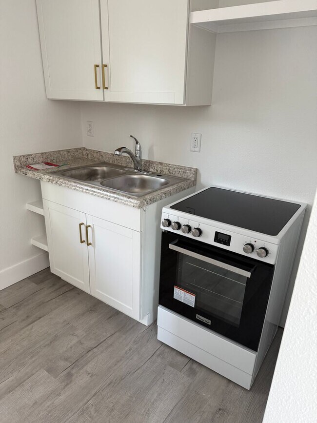 Building Photo - BRAND NEW 1-BEDROOM 1-BATH DUPLEX $1,200/ mo. - CLOSE TO EGLIN AFB