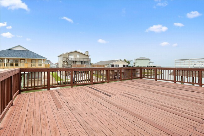 Building Photo - 146 Tamana Dr