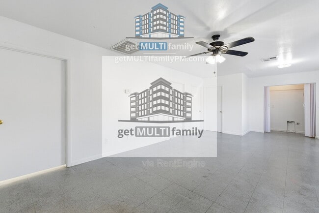 Building Photo - 1228 E Apache St