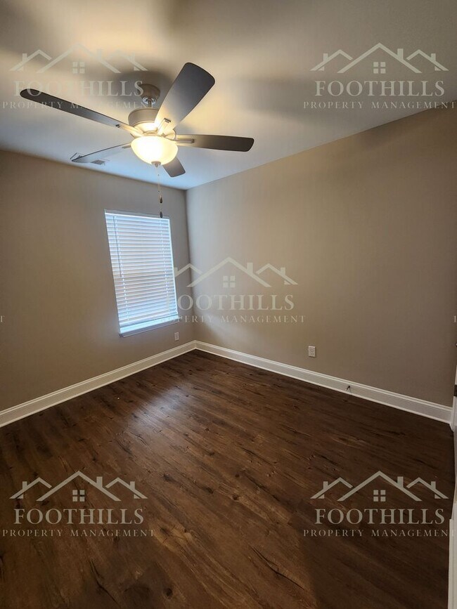 Building Photo - 113 Cypress Run