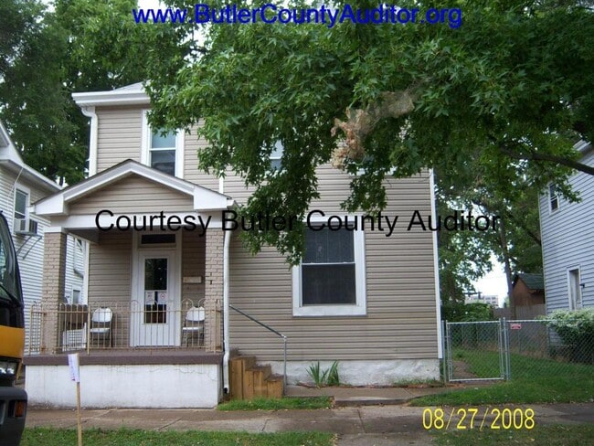 Building Photo - 238 Chestnut St