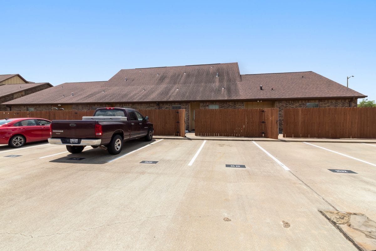 Building Photo - 3420 General Pkwy