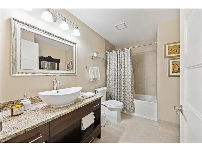 Building Photo - 1240 S 2nd St