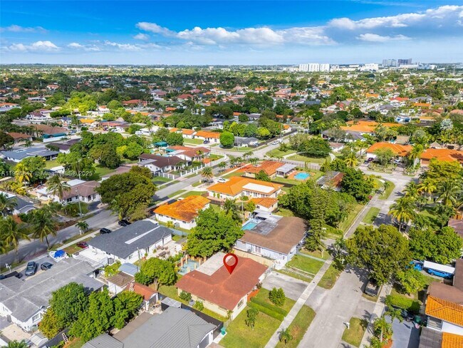 Building Photo - 3560 SW 107th Ct