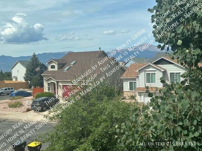 Building Photo - 8295 St Helena Dr
