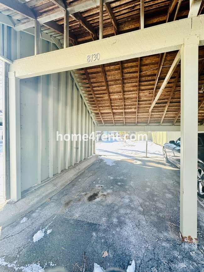 Building Photo - Newer LVP Flooring, Paint and SS Appliance...