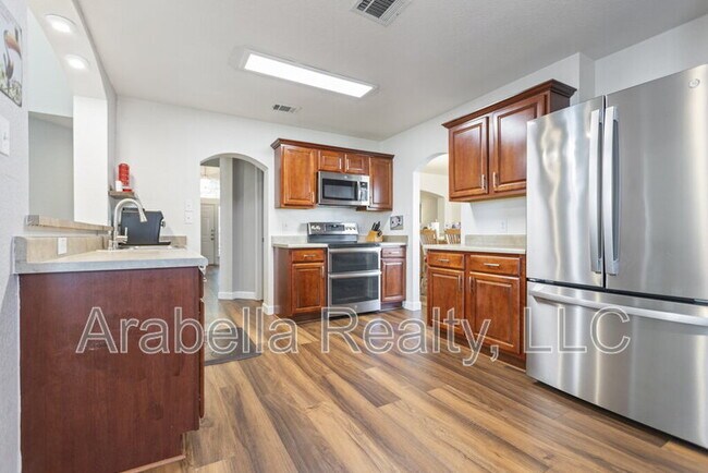 Building Photo - 9810 Moffitt Dr