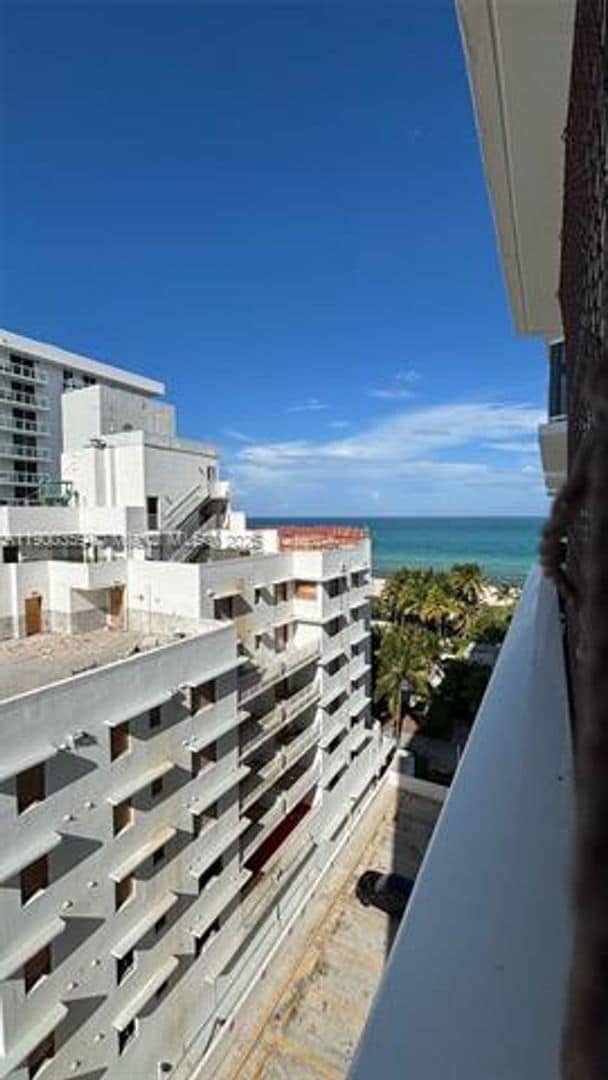 Building Photo - 2401 Collins Ave