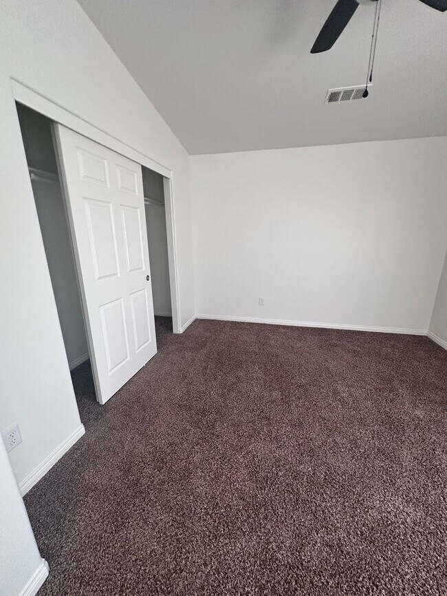 Building Photo - 509 Chapultepec Ave