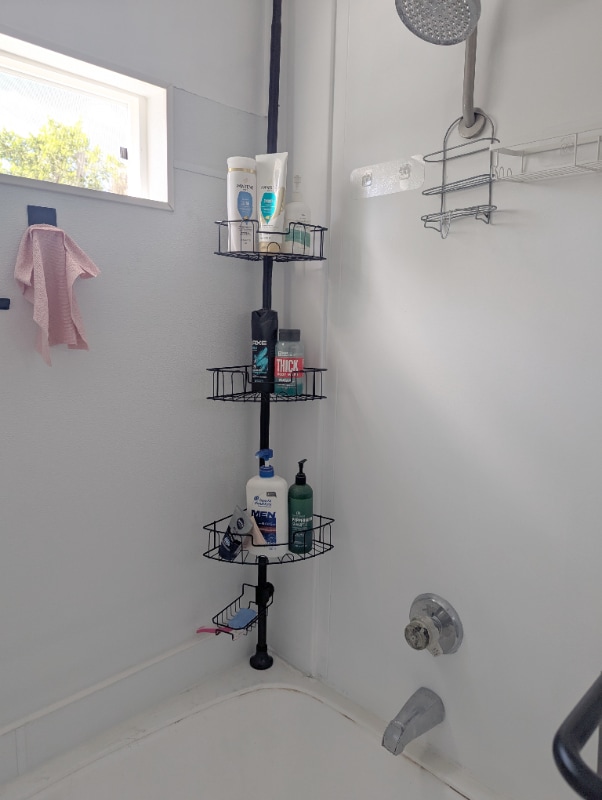 Building Photo - 13690 Jurupa Ave