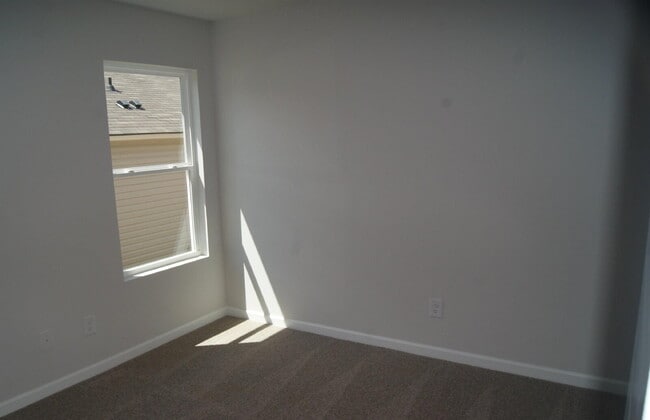 Building Photo - 514 Antler Wy