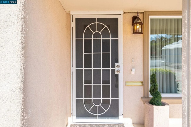 Building Photo - 3160 D St