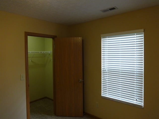 Building Photo - 456 Hances Dr