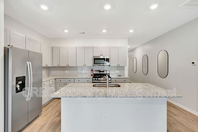 Building Photo - 494 Spanish Wells Rd