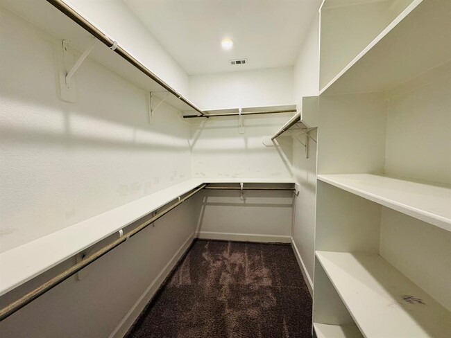 Building Photo - 26510 Star Blossom Ln