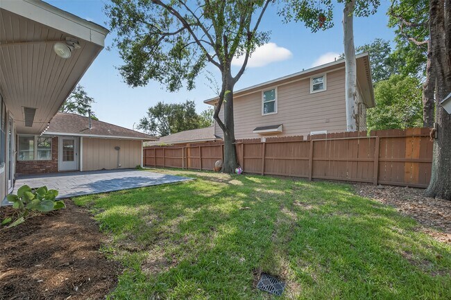 Building Photo - 4038 Cheena Dr
