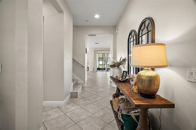 Building Photo - 9153 Carmela Ave