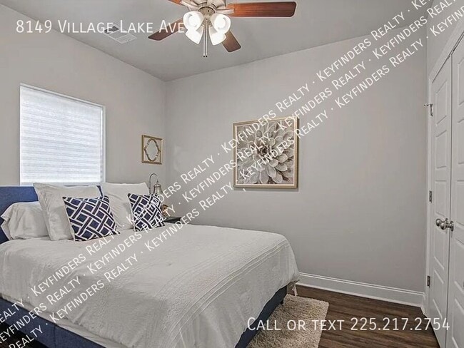 Building Photo - 8149 Village Lake Ave