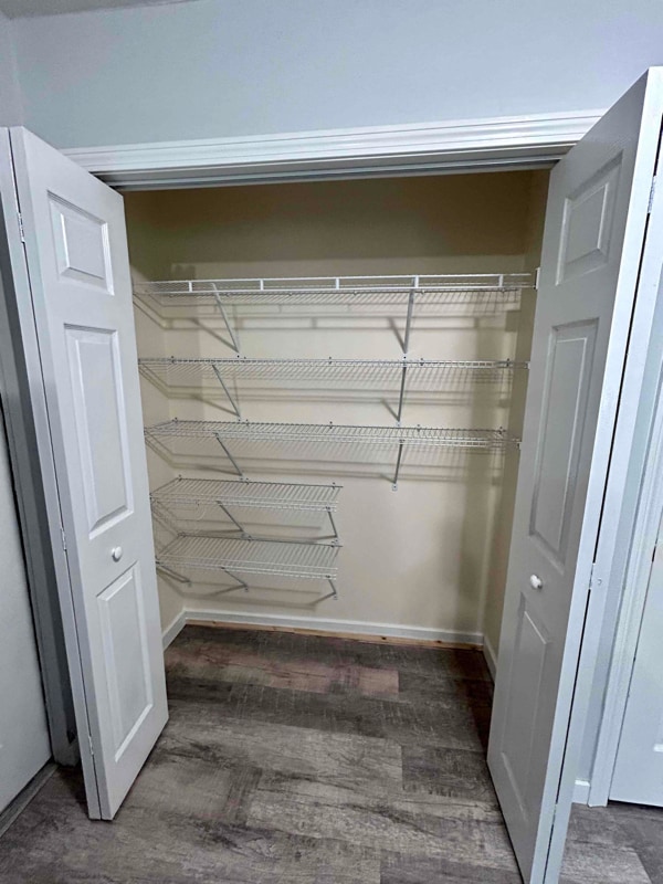 Building Photo - 882 Fuller Rd