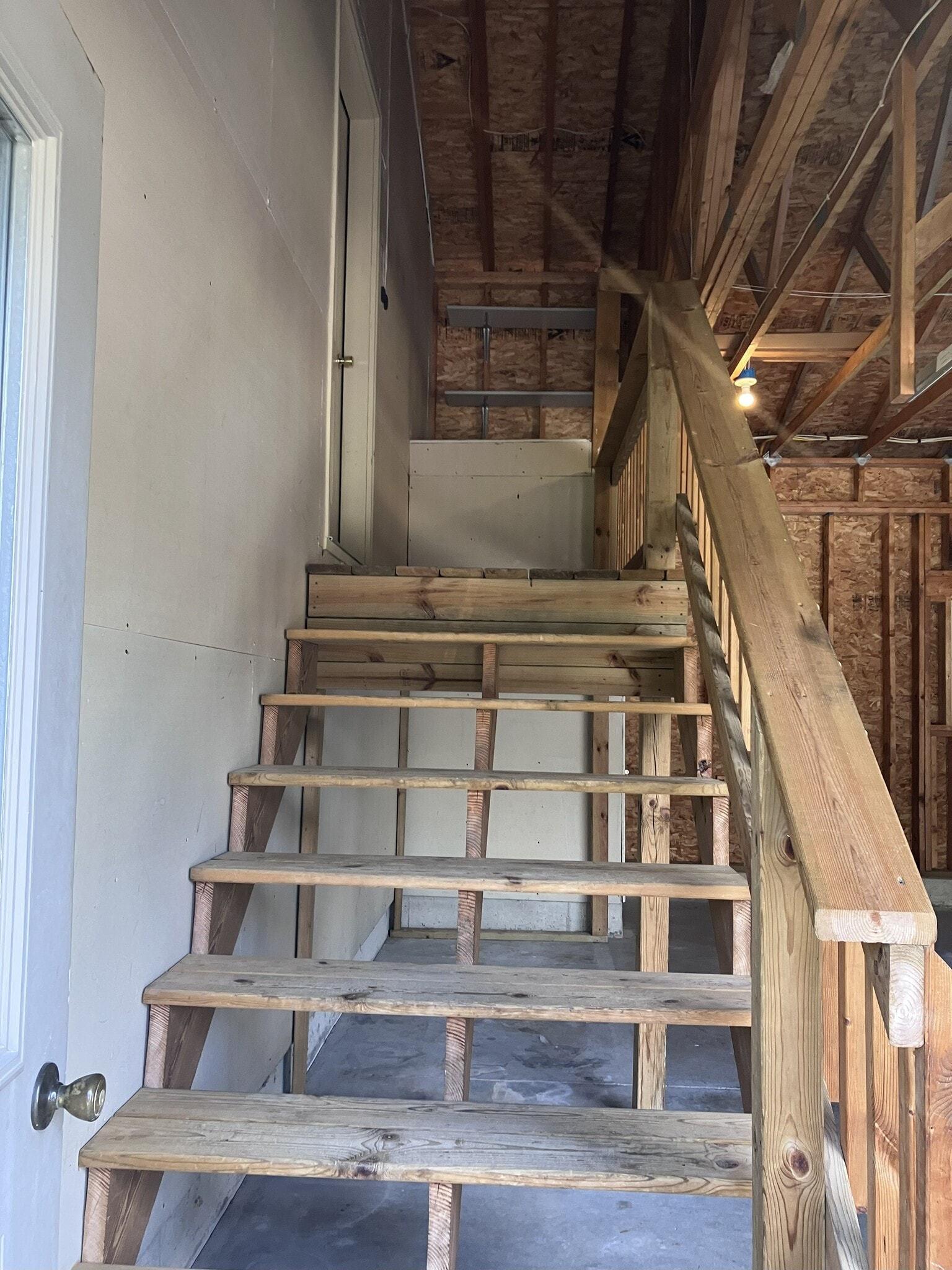 Stairwell to main living area - N5223 Tamarack Ln