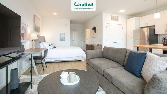 Building Photo - 10250 Gateway Pl