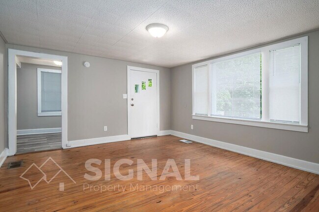 Building Photo - 759 Hopkins Dr