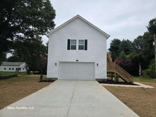 Building Photo - 163 Branham Rd