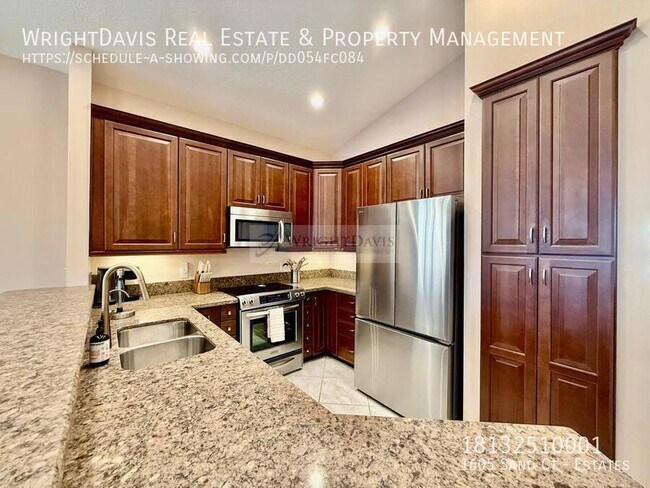 Building Photo - 1605 Sands Ter E