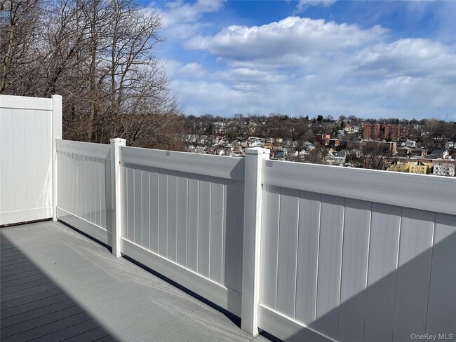 Building Photo - 62 Gibson Pl