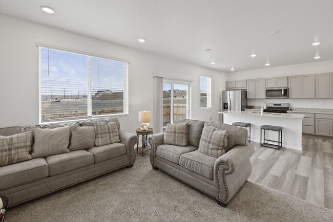 Building Photo - New 2 Story Home built in 2025