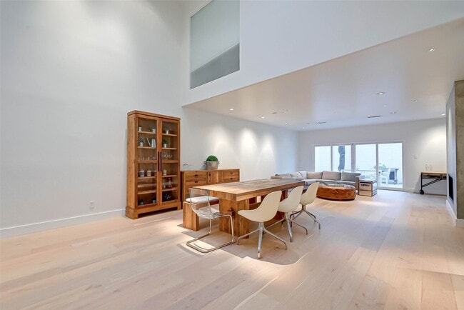 Building Photo - 39 River Hollow Ln