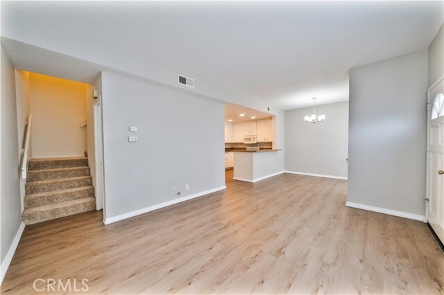 Building Photo - 351 Huntington