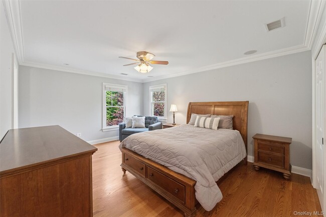 Building Photo - 40 Overlook Dr