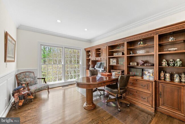 Building Photo - 9735 Beman Woods Way