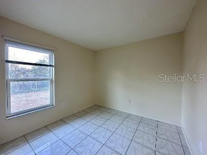 Building Photo - 38314 Hampton Ave