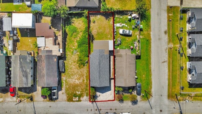 Building Photo - 3804 Lila St