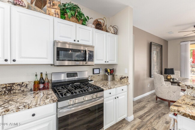 Building Photo - 18121 N Key Estrella Dr