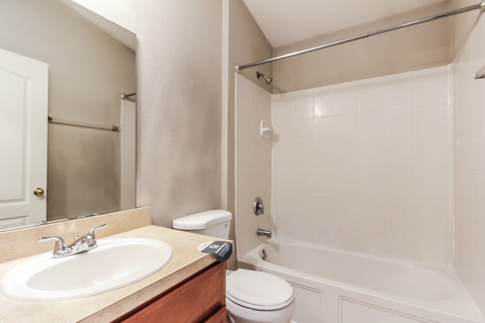 Building Photo - 860 Bonaparte Landing Ct