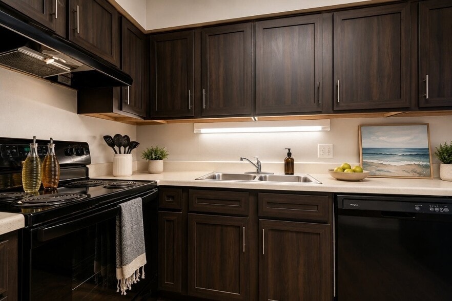 Building Photo - River Park Tower Apartment Homes