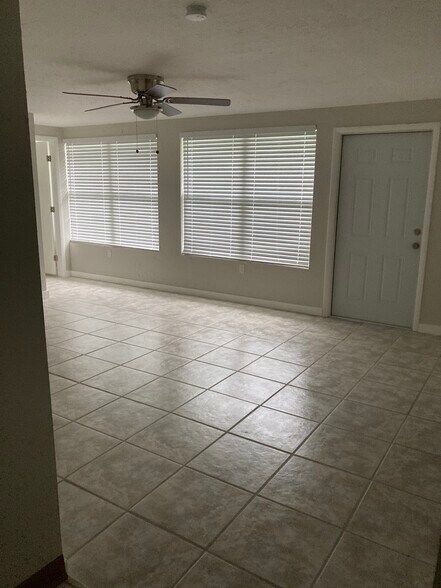 Building Photo - 5312 16th St W