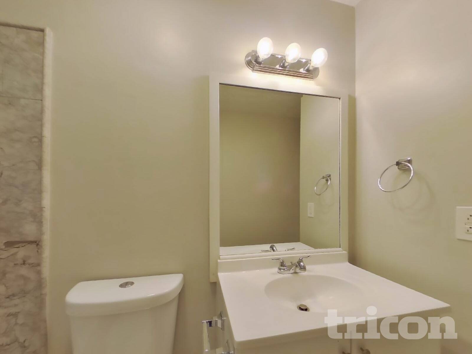 Building Photo - 2280 Lexington Way