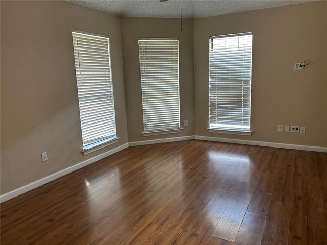 Building Photo - 2517 Rich Oak Dr