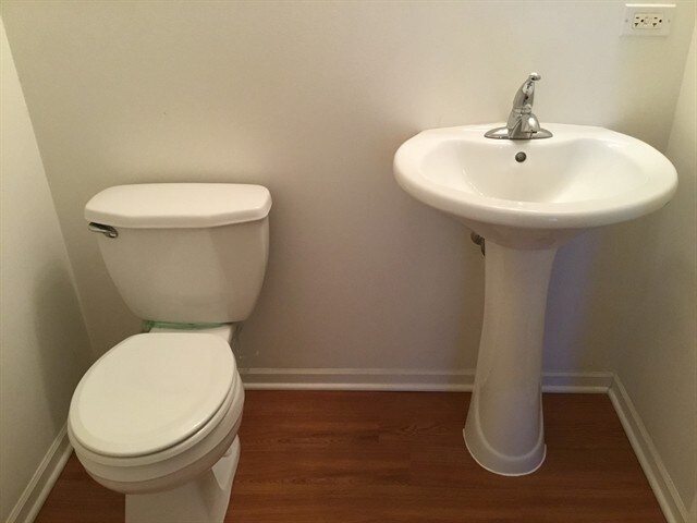 Building Photo - 25314 Pastoral Dr